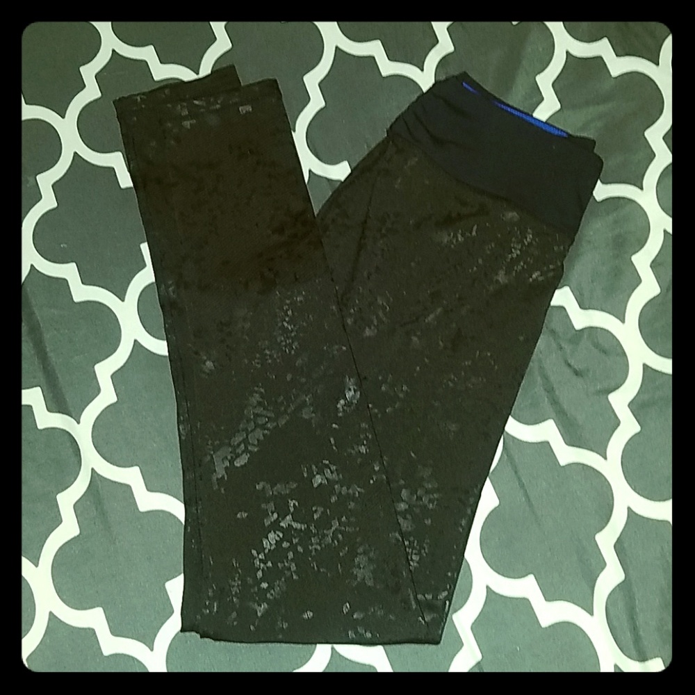 Kyodan athletic leggings!